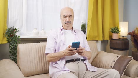 Old-man-getting-breakup-texting-gets-upset.